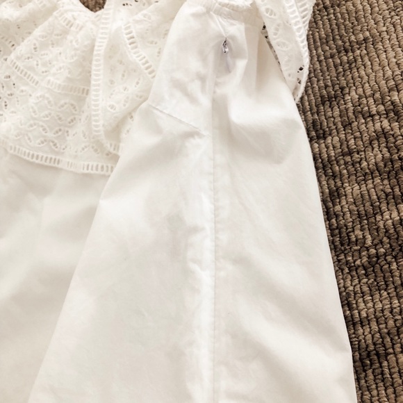 Abercrombie & Fitch • White Eyelet Dress - Picture 6 of 8